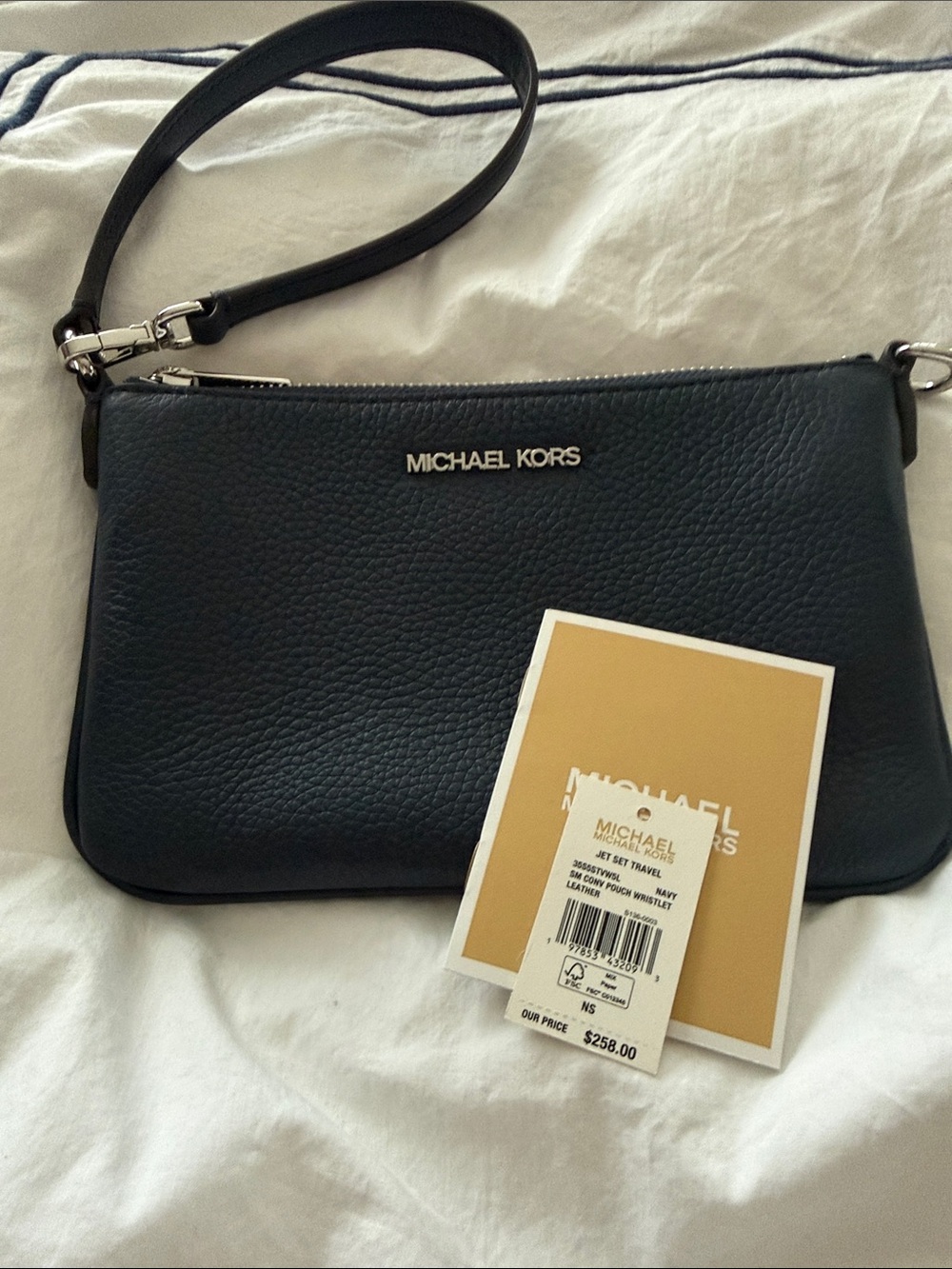 Michael Kors Jet Set Travel Navy Pebbled Convertible Pouch Leather Wristlet
